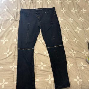 X-Ray Stretch Jeans - Black  - Size 36 - Unisex? I guess?  - Excellent Condition